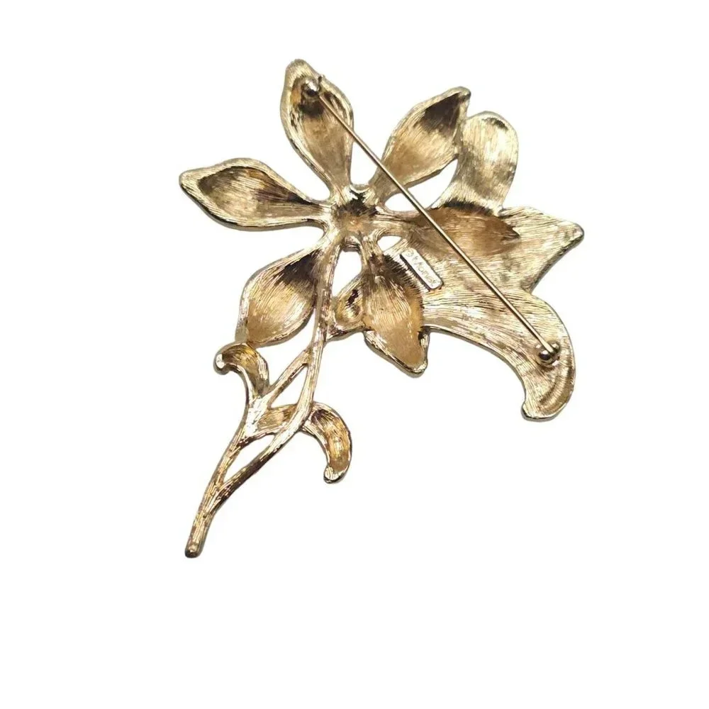 Monet Lily Flower Cream Enamel Floral Brooch Pin Gold Tone Vintage